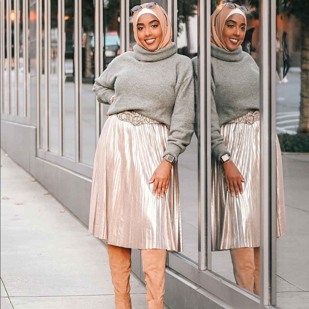 Champagne pleated midi skirt